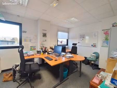 bureaux 90 m² au coeur de la pardieu