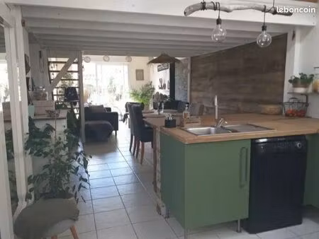 maison 3 chambres garage la montagne