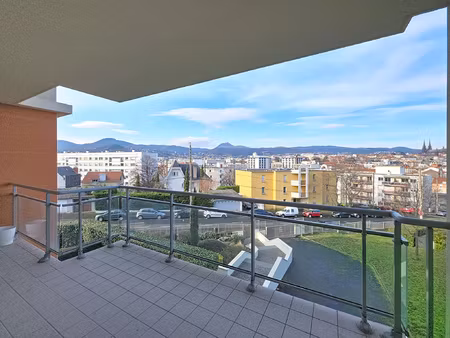 clermont-fd  neufs soleils  t3 traversant avec terrasse  vue