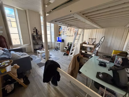 bordeaux victoire - studio de 28 m² - immeuble pierre