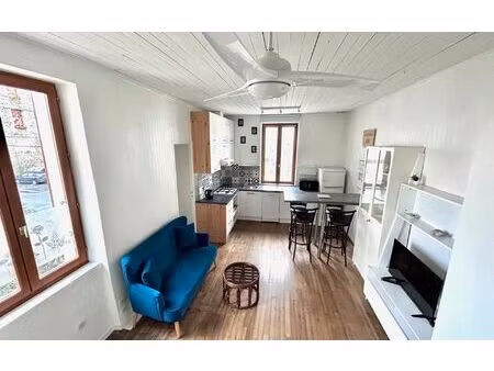 location appartement  m² t-2 à périgueux  450 €