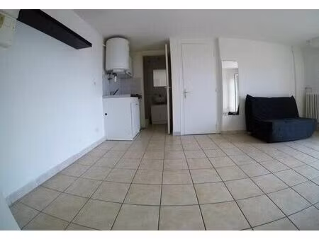 location appartement 1 pièce 16 m² à saint-genis-laval (69230)