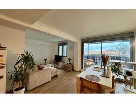 appartement bordeaux 69 m² t-3 à vendre  299 250 €