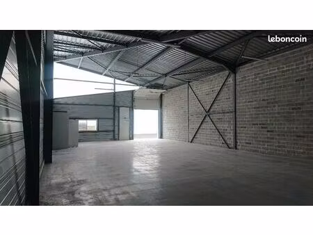 local d'activité 250m2 le taillan-médoc