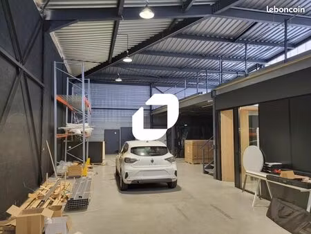 local d'activité 355 m²