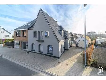 rustig gelegen en lichtrijke gezinswoning