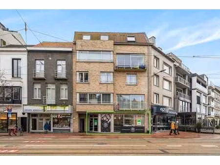 propriété commerciale extrêmement centrale à blankenberge
