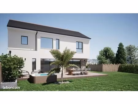maison 7 pièces 155 m²