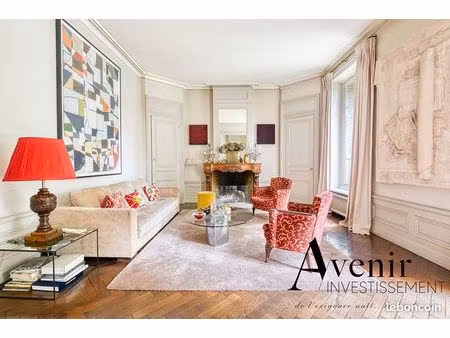 maison 10 pièces 373 m²