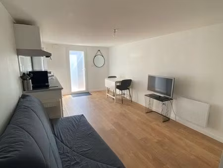 studio 21m2 meublé + parking