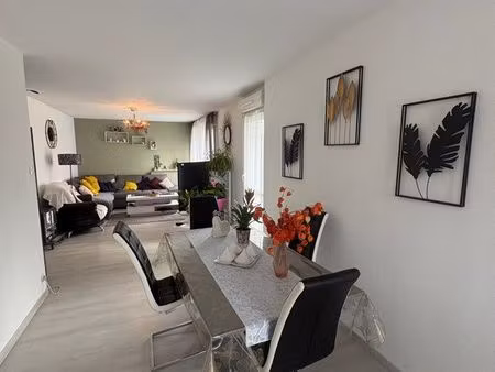 appartement 82m2 - garage et balcon