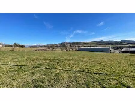 terrain constructible à vendre