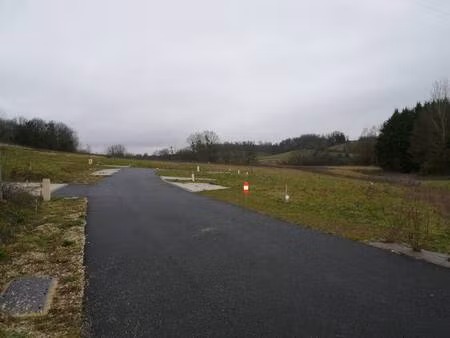 terrain constructible viabilisé à vendre