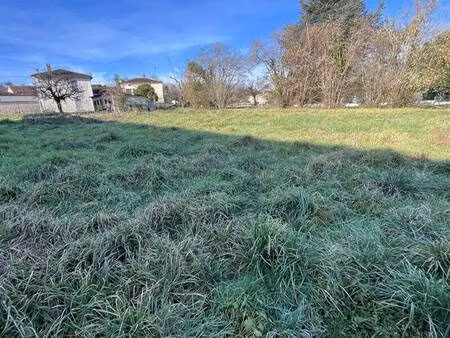 terrain constructible viabilisé à vendre
