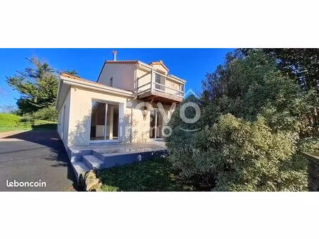 maison 6 pièces 139 m²