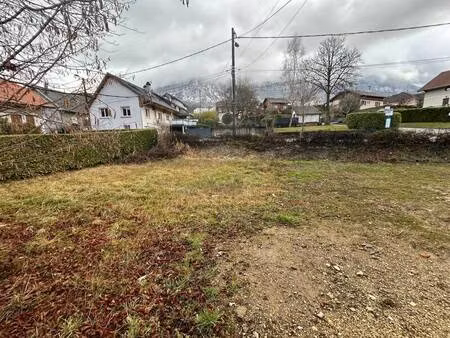 terrain constructible viabilisé à vendre