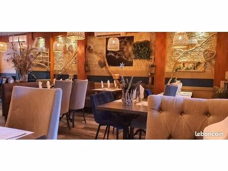 magnifique fond de commerce de restaurant avec terrasse et licence 4