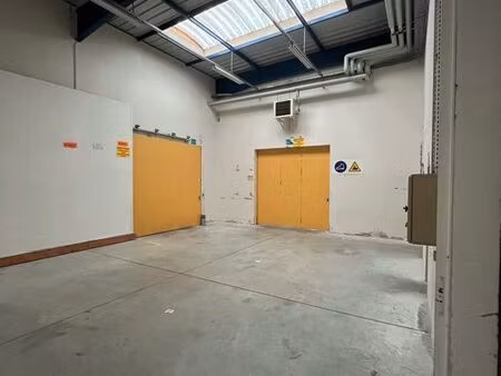 stockage sécurisé palette ou autre au m2