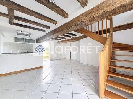 location maison à faye-l'abbesse (79350) : à louer / 62m² faye-l'abbesse