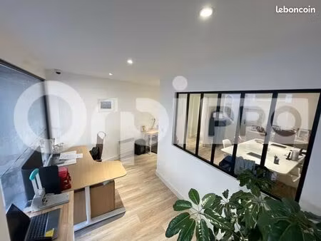 local commercial 47 m²