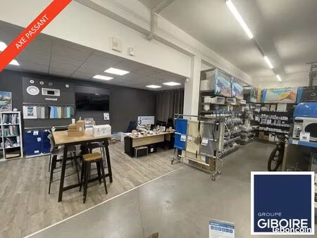 local commercial 344 m²