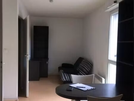 studio 1 pièce 18 m²