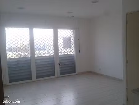 location bureaux stockage