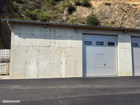 local entrepôt de stockage à louer à ampuis