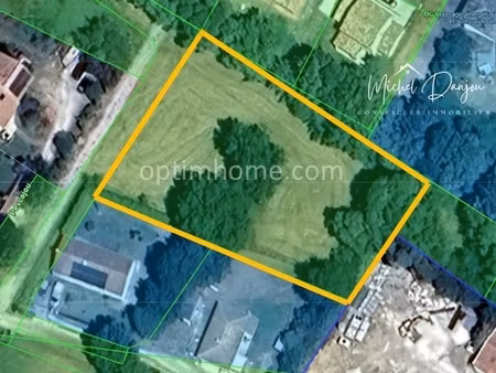 lanta – terrain constructible de 2 529 m² – environnement calme et résidentiel - rare à sa