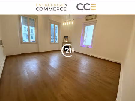 location bureau 57 m² à antibes (06600)