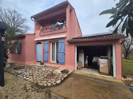 maison de 4 pièces de 83 m² à deaux