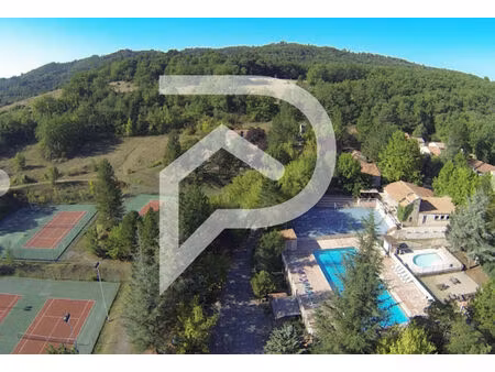 ancien village vacances de plus de 3000 m2 sur plus de 20 hectares a niozelles