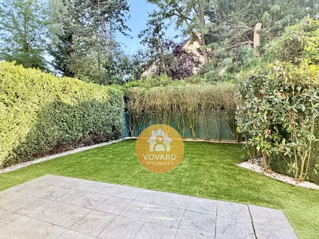 f3 en rez-de-jardin
