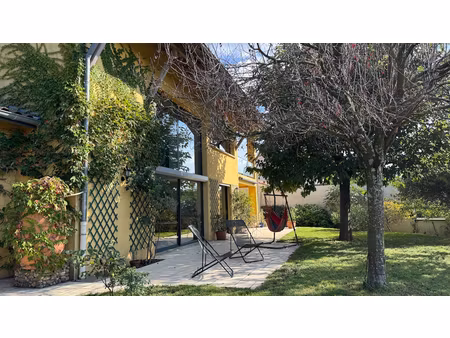 *** sous compromis par l'agence ***