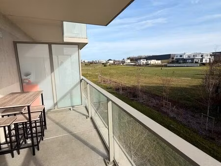 recherche repreneur de bail – studio à bezannes – vue golf