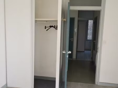 particulier loue très beau t2 saint-maixent l'ecole