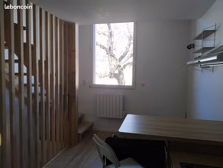 a louer : t1 duplex bordeaux secteur croix de seguey