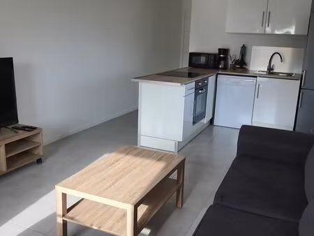 bel appartement t2 puget sur argens