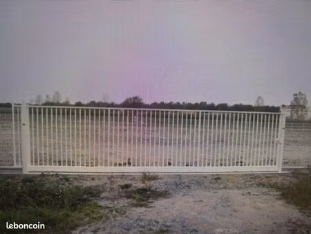 terrain en zone artisanale