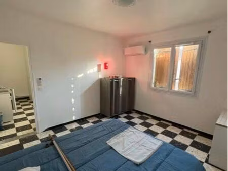 appartement pour étudiant t2 meublé avec charge comprise   et place de parking