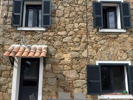 charmant t2 au cœur du village d’appietto