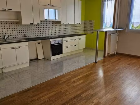 t3-résidence sécurisée st pierre des corps