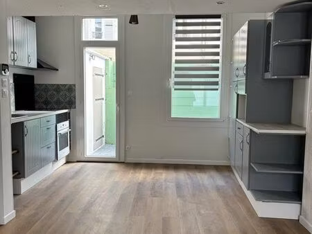 a louer - maison lumineuse de 50m2 - quartier saint pavin
