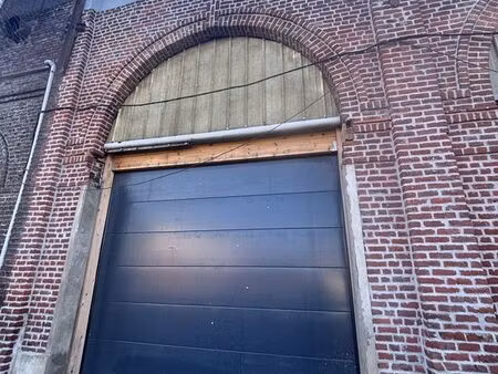 parking/box 200 m² roubaix