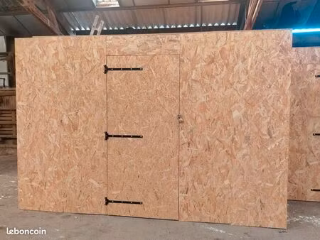 grand box 15 m² à louer – accès 24h/24 – idéal artisan  stockage matériel – limerzel