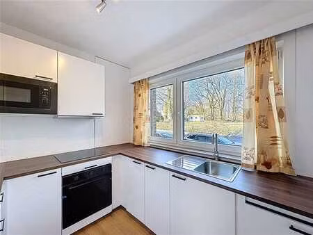 charmant rez-de-chaussée 2 chambres avec garage