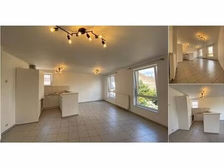 appartement à louer à grand place 31 péruwelz (vbd78013)