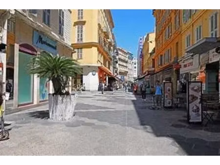 vente locaux professionnels à nice (06000)  185 000 €