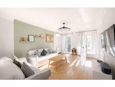 location maison  101.15 m² t-4 à avignon  1 280 €