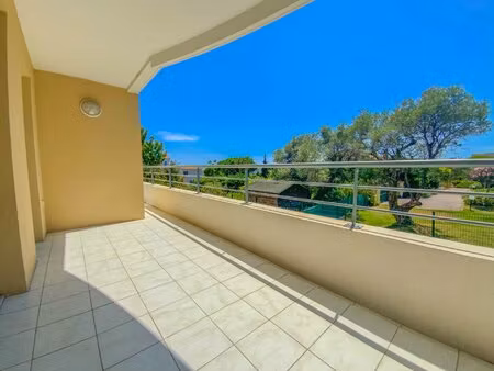 appaertement 2 pieces vide - 195 av de la fontonne - antibes